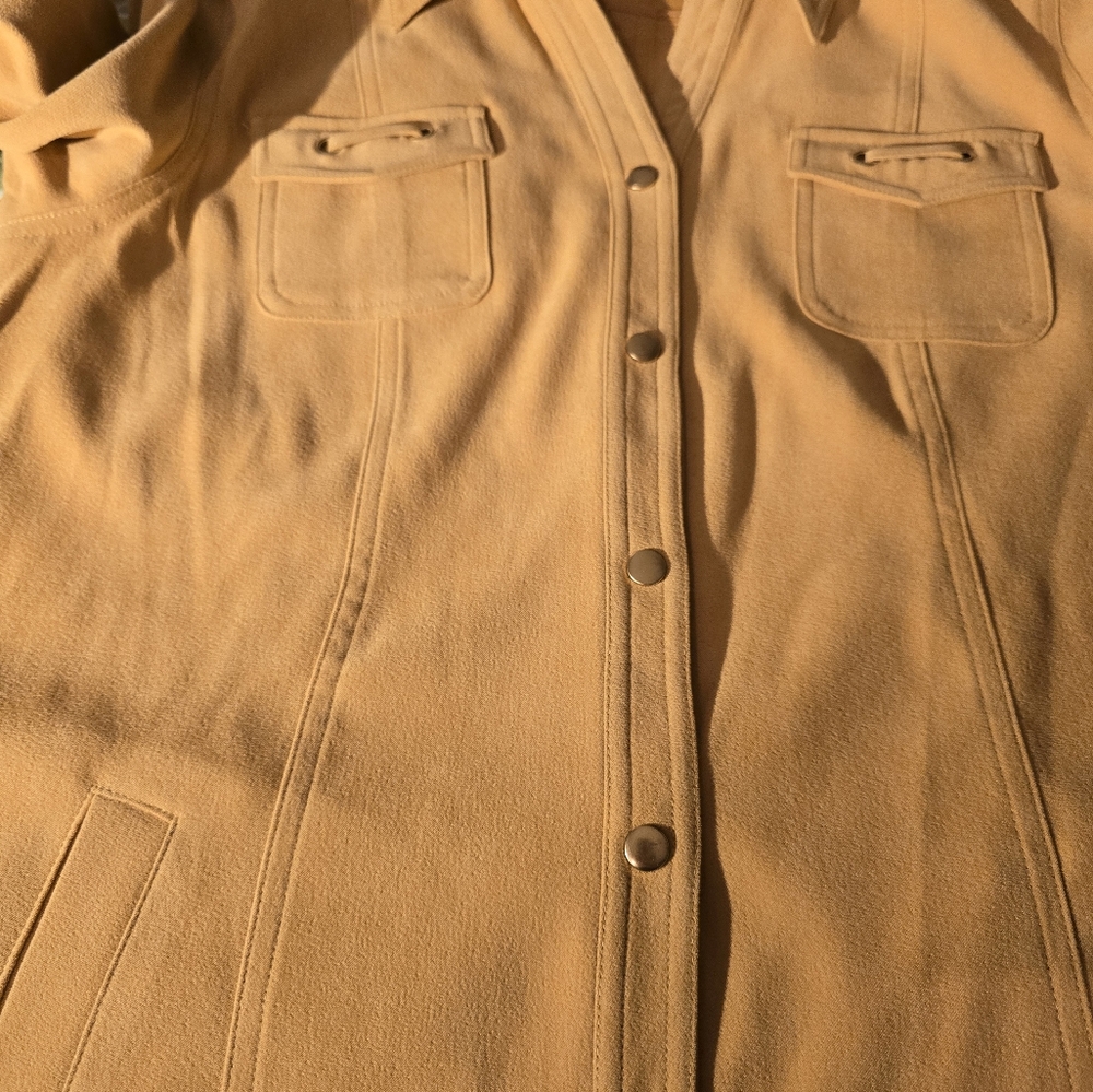Woman Jacket - Picture 14 of 16